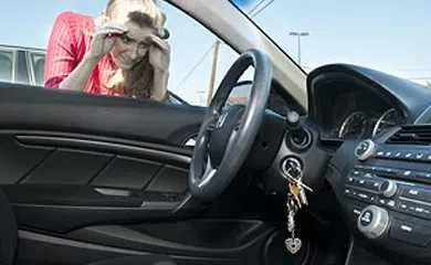 Gold Locksmith Store Solana Beach, CA 858-202-5063 - keys-locked-in-car